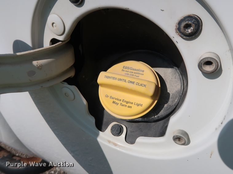 image for item DG7038 2013 Chevrolet Silverado 2500HD Ext. Cab pickup truck