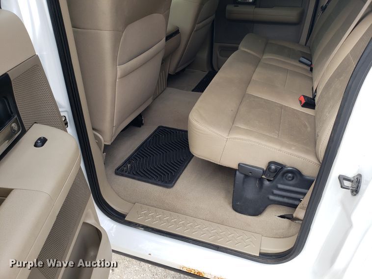 image for item DG7693 2007 Ford F150 SuperCrew pickup truck