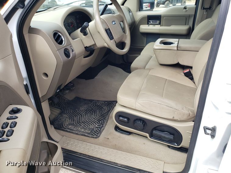 image for item DG7693 2007 Ford F150 SuperCrew pickup truck