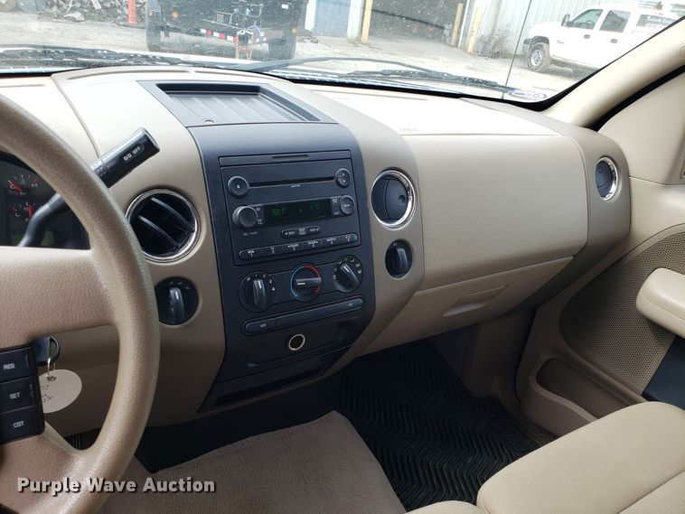 image for item DG7693 2007 Ford F150 SuperCrew pickup truck