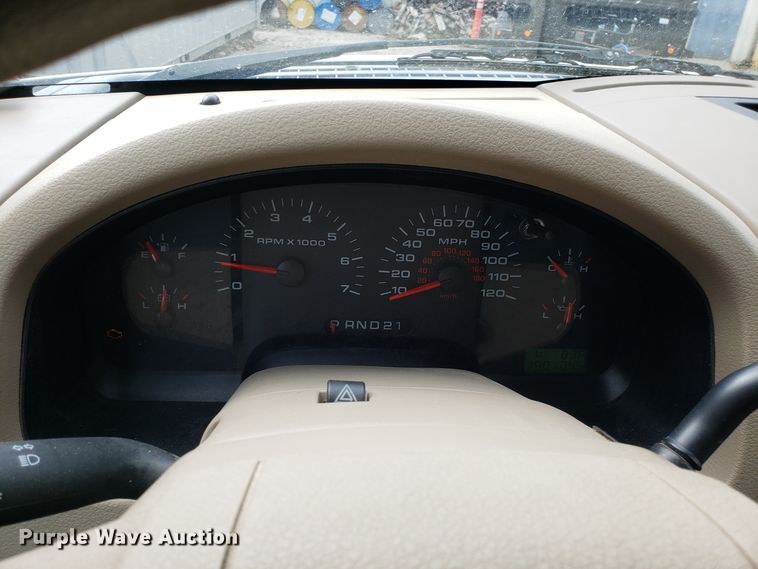 image for item DG7693 2007 Ford F150 SuperCrew pickup truck