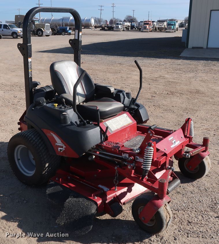 image for item DH0761 2016 Ferris IS3100Z ZTR lawn mower
