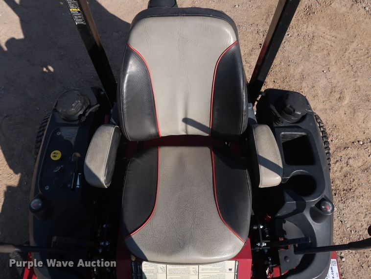 image for item DH0761 2016 Ferris IS3100Z ZTR lawn mower