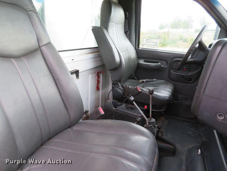 image for item DH1644 2008 GMC C8500 dump truck