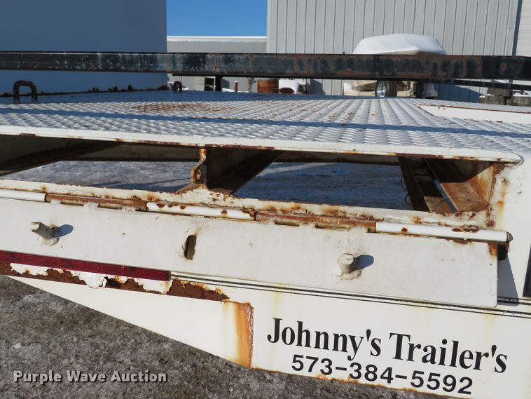 image for item DH1688 2001 Johnnys Truck & Trailers utility trailer