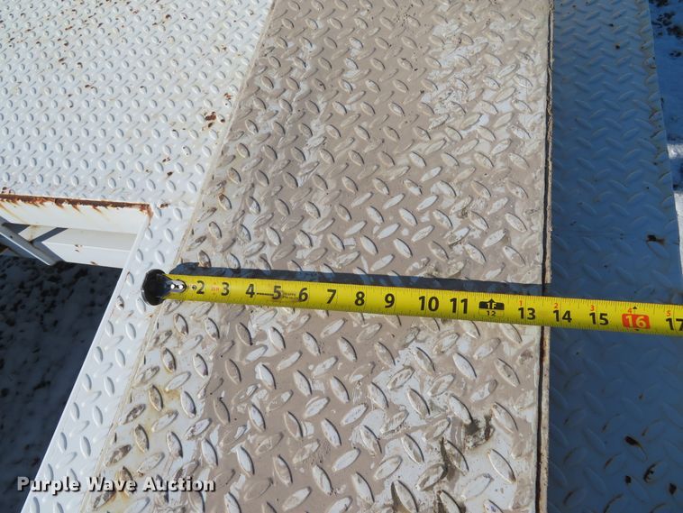 image for item DH1688 2001 Johnnys Truck & Trailers utility trailer