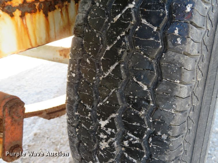 image for item DH1688 2001 Johnnys Truck & Trailers utility trailer