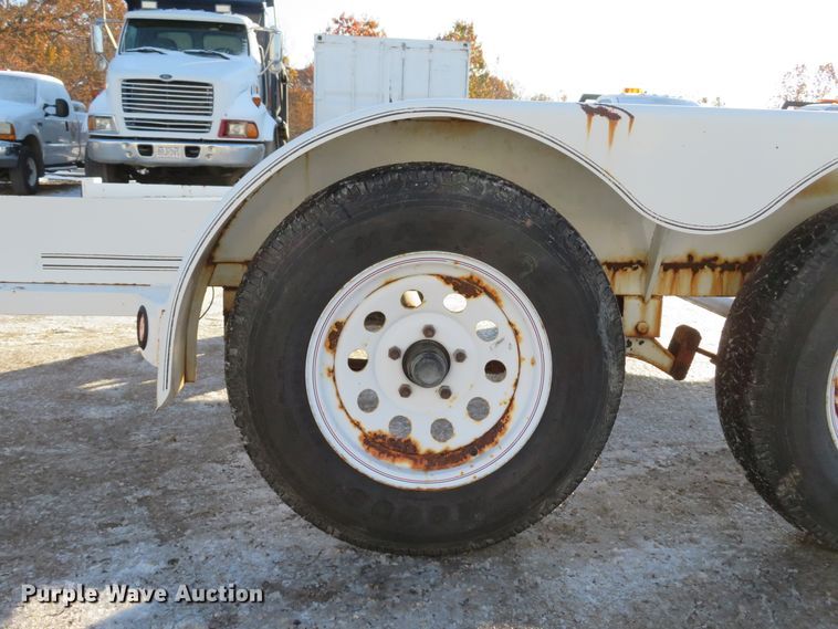 image for item DH1688 2001 Johnnys Truck & Trailers utility trailer