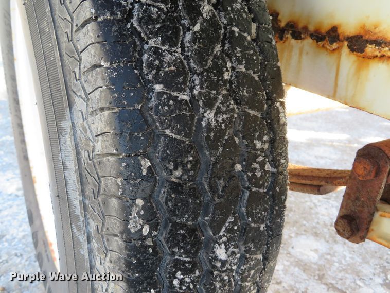 image for item DH1688 2001 Johnnys Truck & Trailers utility trailer