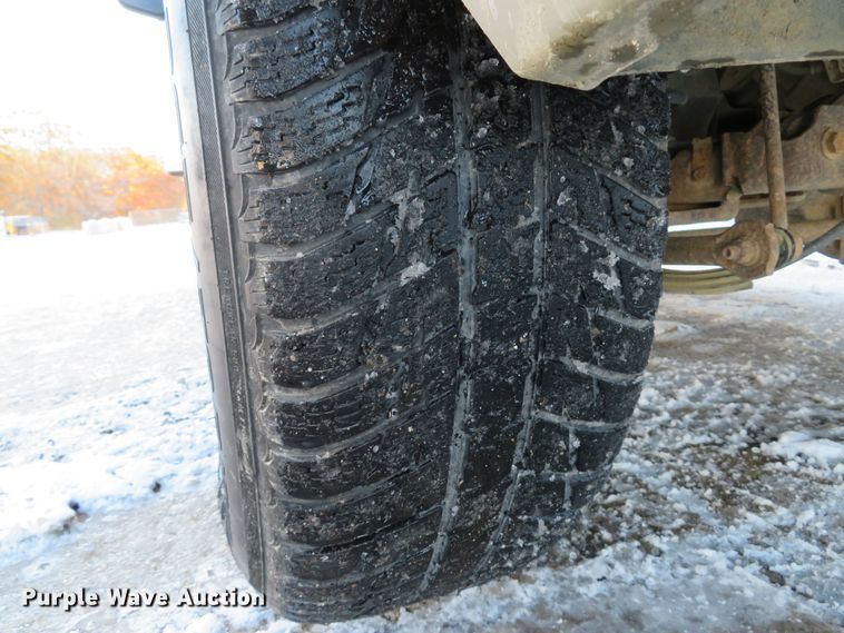 image for item DH1689 2007 Chevrolet Avalanche SE Crew Cab pickup truck