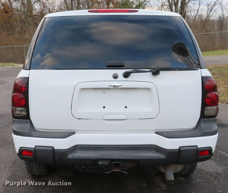 image for item DH1700 2005 Chevrolet TrailBlazer SUV