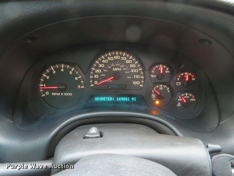 image for item DH1700 2005 Chevrolet TrailBlazer SUV