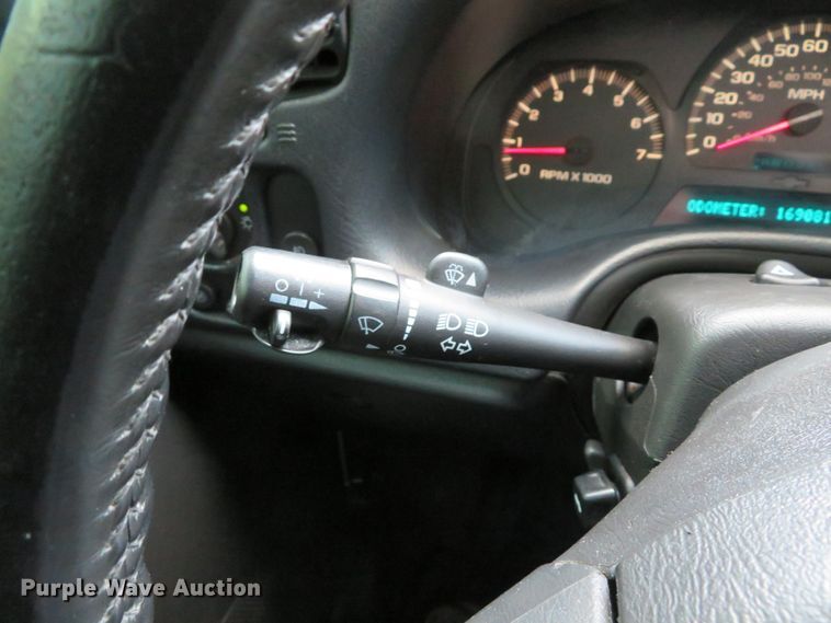 image for item DH1700 2005 Chevrolet TrailBlazer SUV