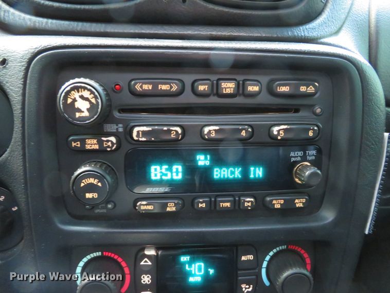 image for item DH1700 2005 Chevrolet TrailBlazer SUV