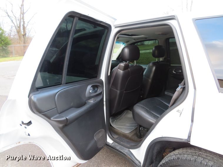 image for item DH1700 2005 Chevrolet TrailBlazer SUV