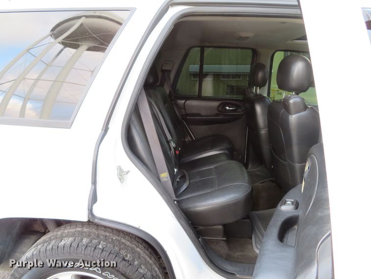 image for item DH1700 2005 Chevrolet TrailBlazer SUV