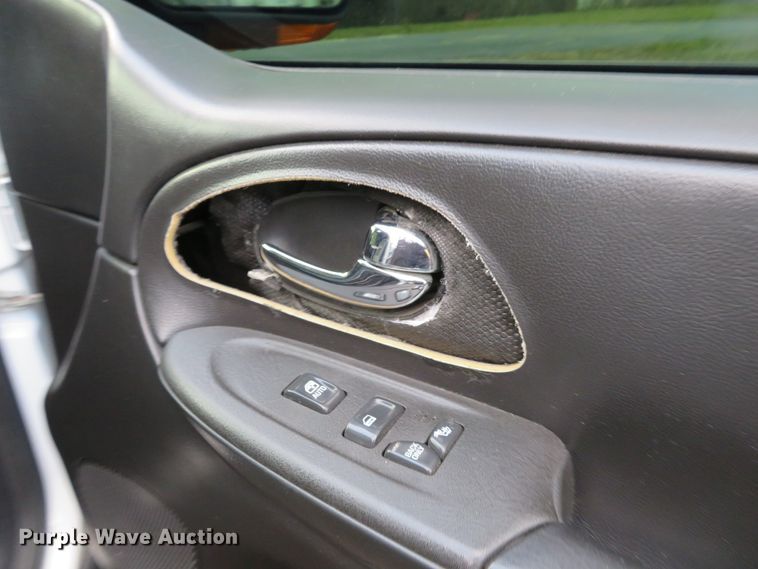 image for item DH1700 2005 Chevrolet TrailBlazer SUV