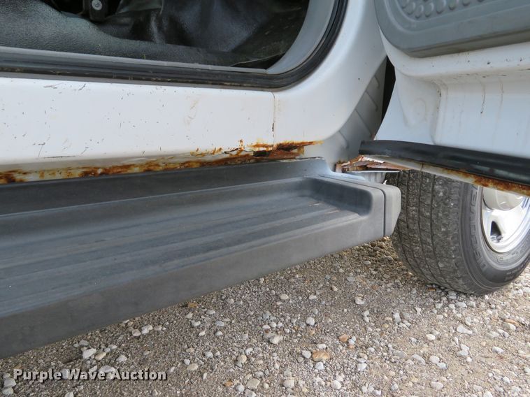 image for item DH1702 2006 Ford F250 Super Duty XL SuperCab pickup truck