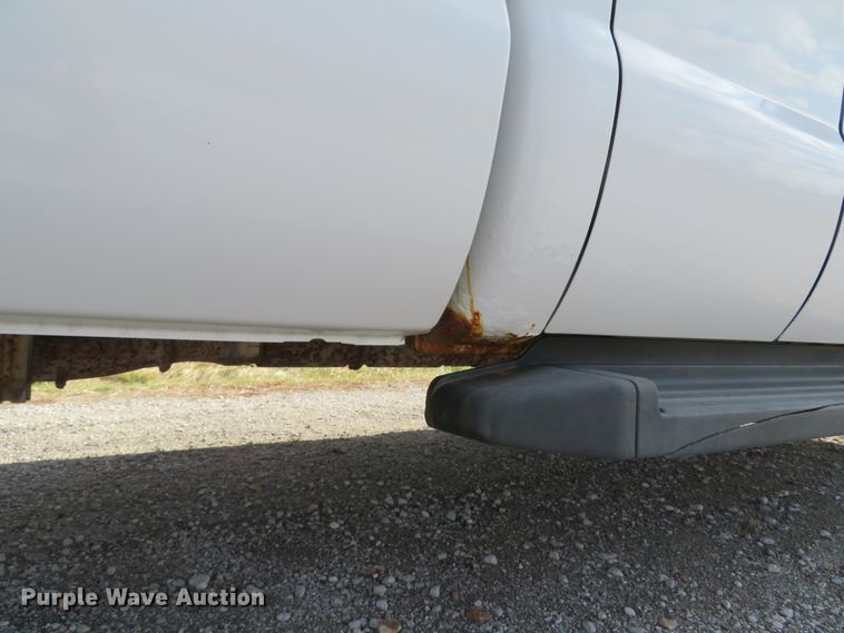 image for item DH1702 2006 Ford F250 Super Duty XL SuperCab pickup truck