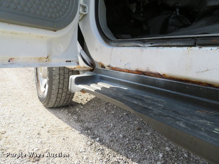 image for item DH1702 2006 Ford F250 Super Duty XL SuperCab pickup truck