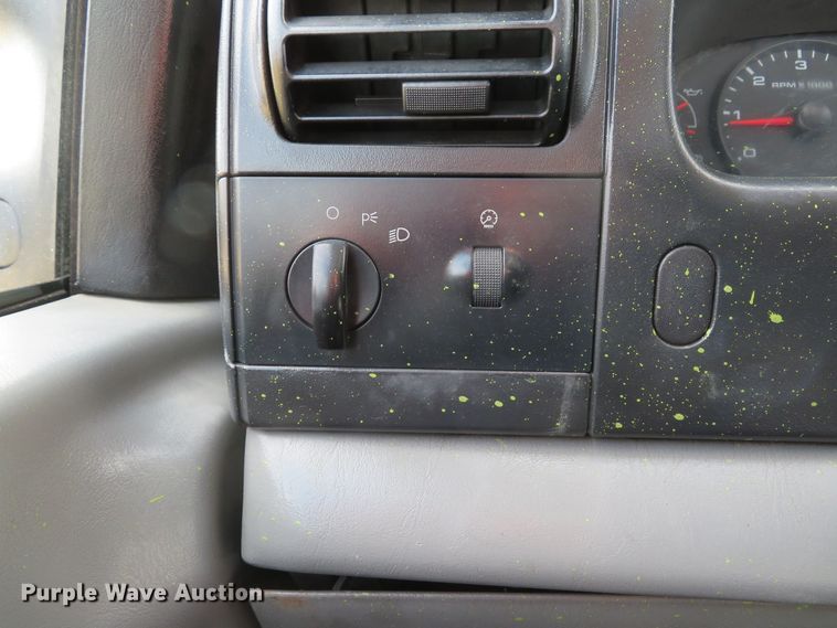 image for item DH1702 2006 Ford F250 Super Duty XL SuperCab pickup truck