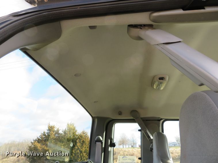 image for item DH1702 2006 Ford F250 Super Duty XL SuperCab pickup truck