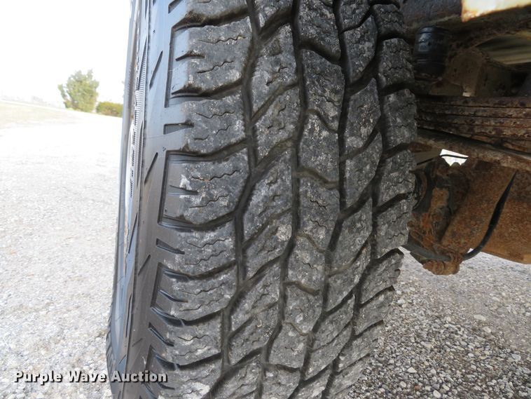 image for item DH1702 2006 Ford F250 Super Duty XL SuperCab pickup truck