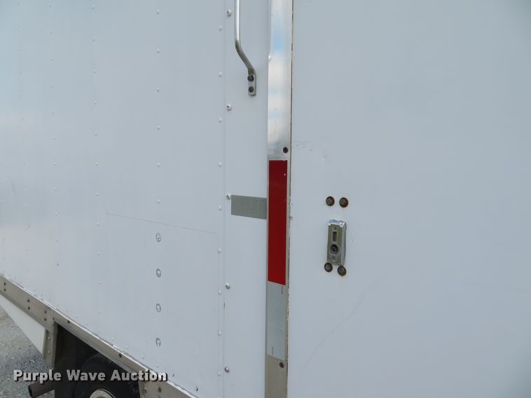 image for item DH1704 2000 Ford Econoline E350 Super Duty box truck