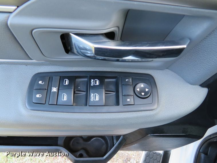 image for item DH1740 2014 Dodge Ram 3500HD Crew Cab pickup truck