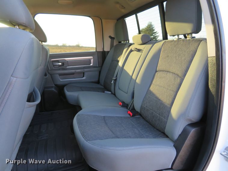 image for item DH1740 2014 Dodge Ram 3500HD Crew Cab pickup truck