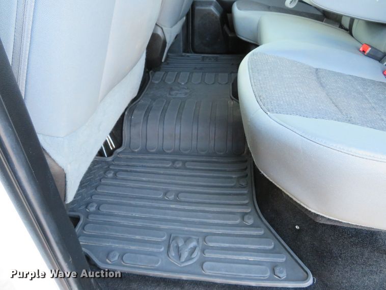 image for item DH1740 2014 Dodge Ram 3500HD Crew Cab pickup truck