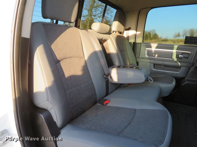 image for item DH1740 2014 Dodge Ram 3500HD Crew Cab pickup truck