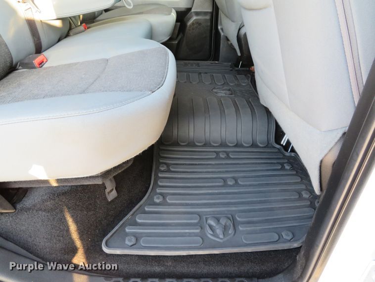 image for item DH1740 2014 Dodge Ram 3500HD Crew Cab pickup truck