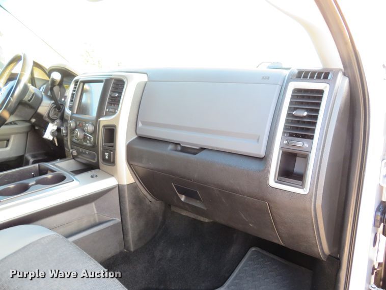 image for item DH1740 2014 Dodge Ram 3500HD Crew Cab pickup truck