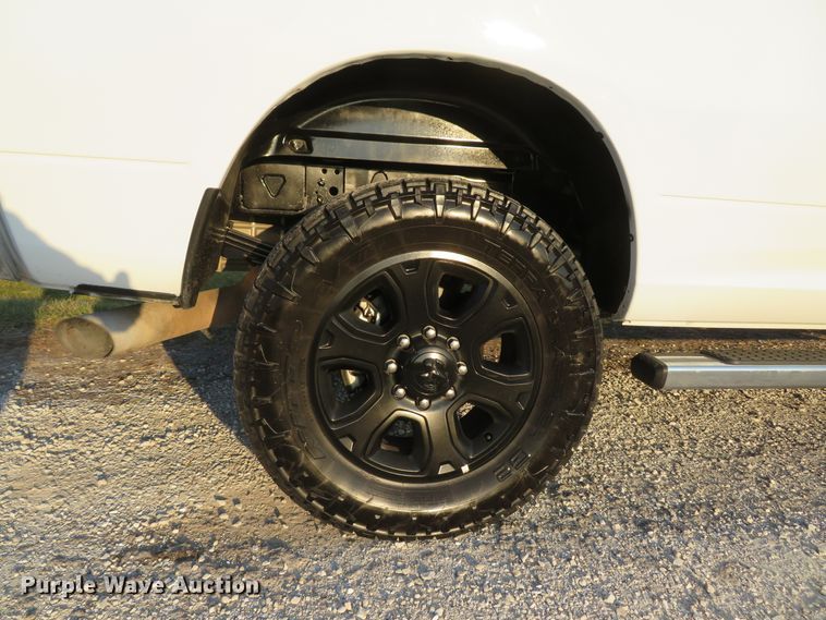 image for item DH1740 2014 Dodge Ram 3500HD Crew Cab pickup truck