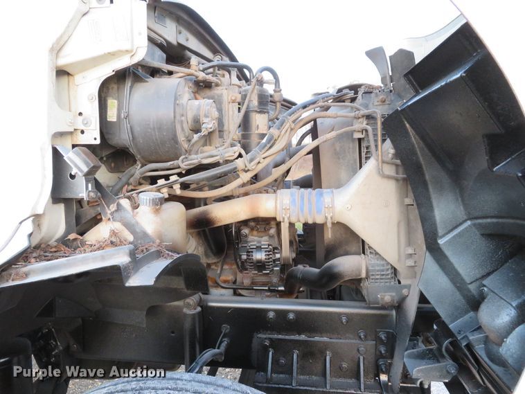 image for item DH1741 2007 Sterling L-Line service truck