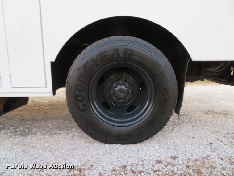 image for item DH1741 2007 Sterling L-Line service truck