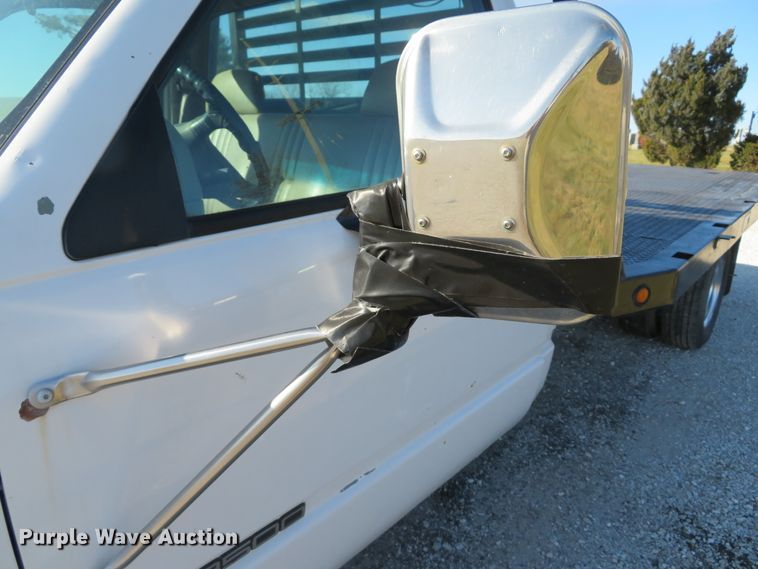 image for item DH1744 2000 Chevrolet C3500 flatbed pickup truck