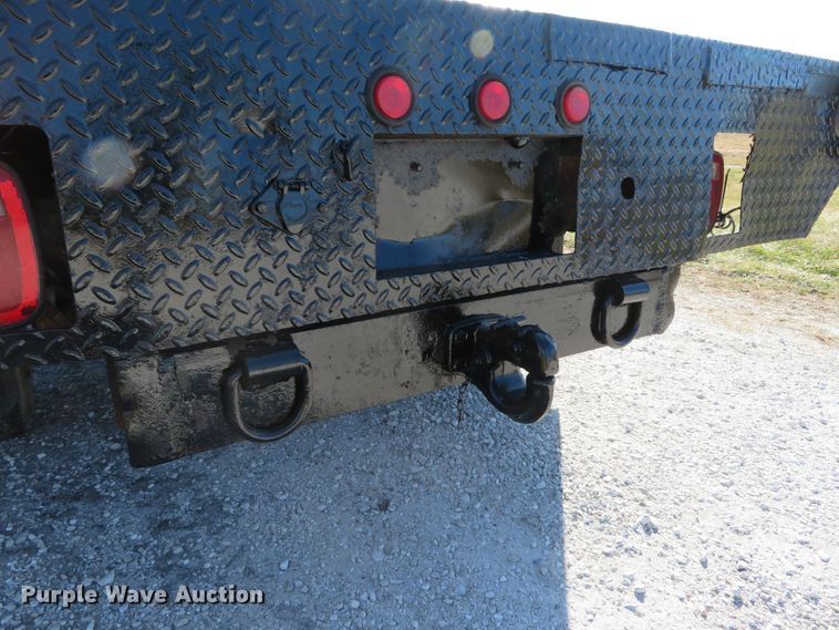 image for item DH1744 2000 Chevrolet C3500 flatbed pickup truck