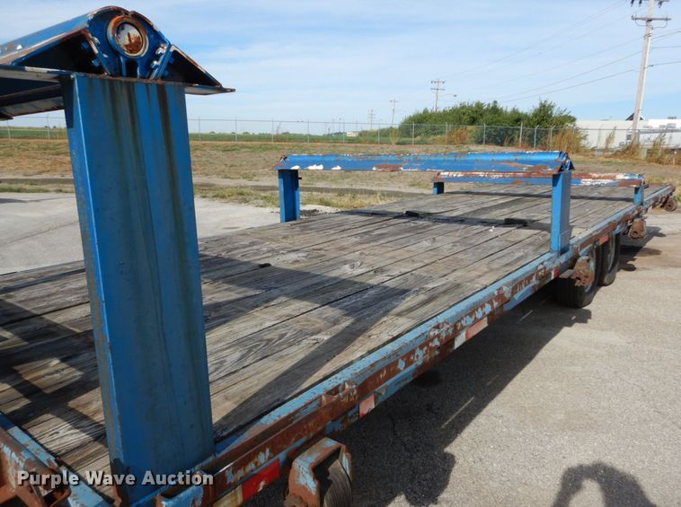image for item DH2093 1996 Hooper equipment trailer