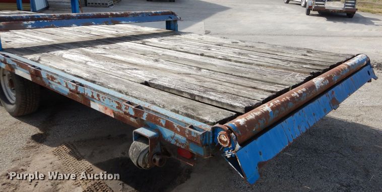 image for item DH2093 1996 Hooper equipment trailer