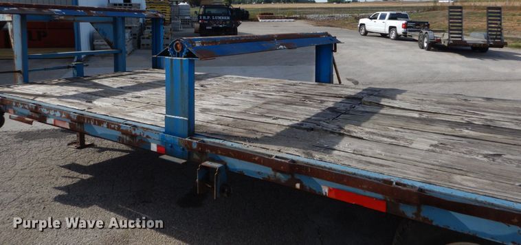 image for item DH2093 1996 Hooper equipment trailer