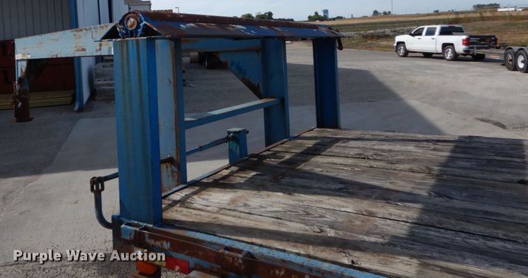 image for item DH2093 1996 Hooper equipment trailer