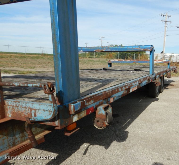 image for item DH2093 1996 Hooper equipment trailer