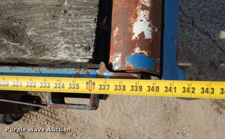 image for item DH2093 1996 Hooper equipment trailer