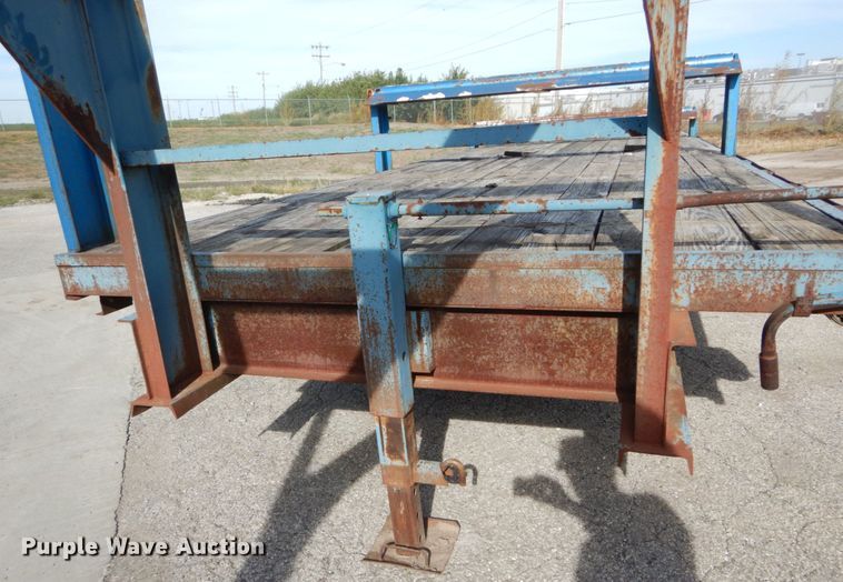 image for item DH2093 1996 Hooper equipment trailer