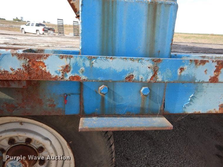 image for item DH2093 1996 Hooper equipment trailer