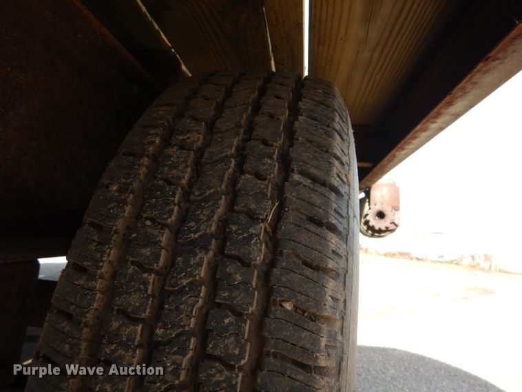 image for item DH2093 1996 Hooper equipment trailer