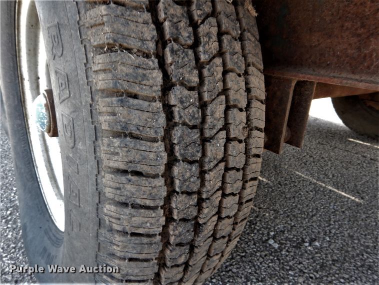 image for item DH2093 1996 Hooper equipment trailer