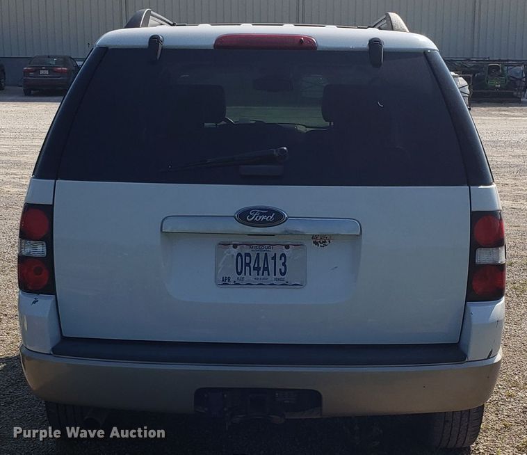 image for item DH2828 2007 Ford Explorer SUV